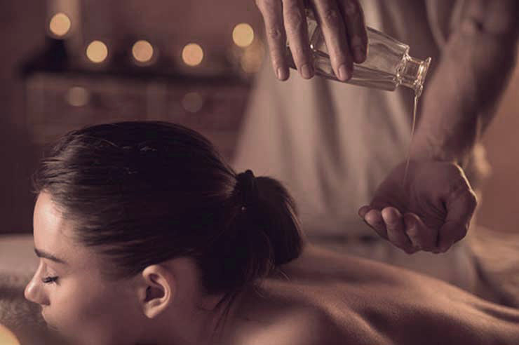 Combo Deal (Deep Tissue + 30 Mins Foot)
